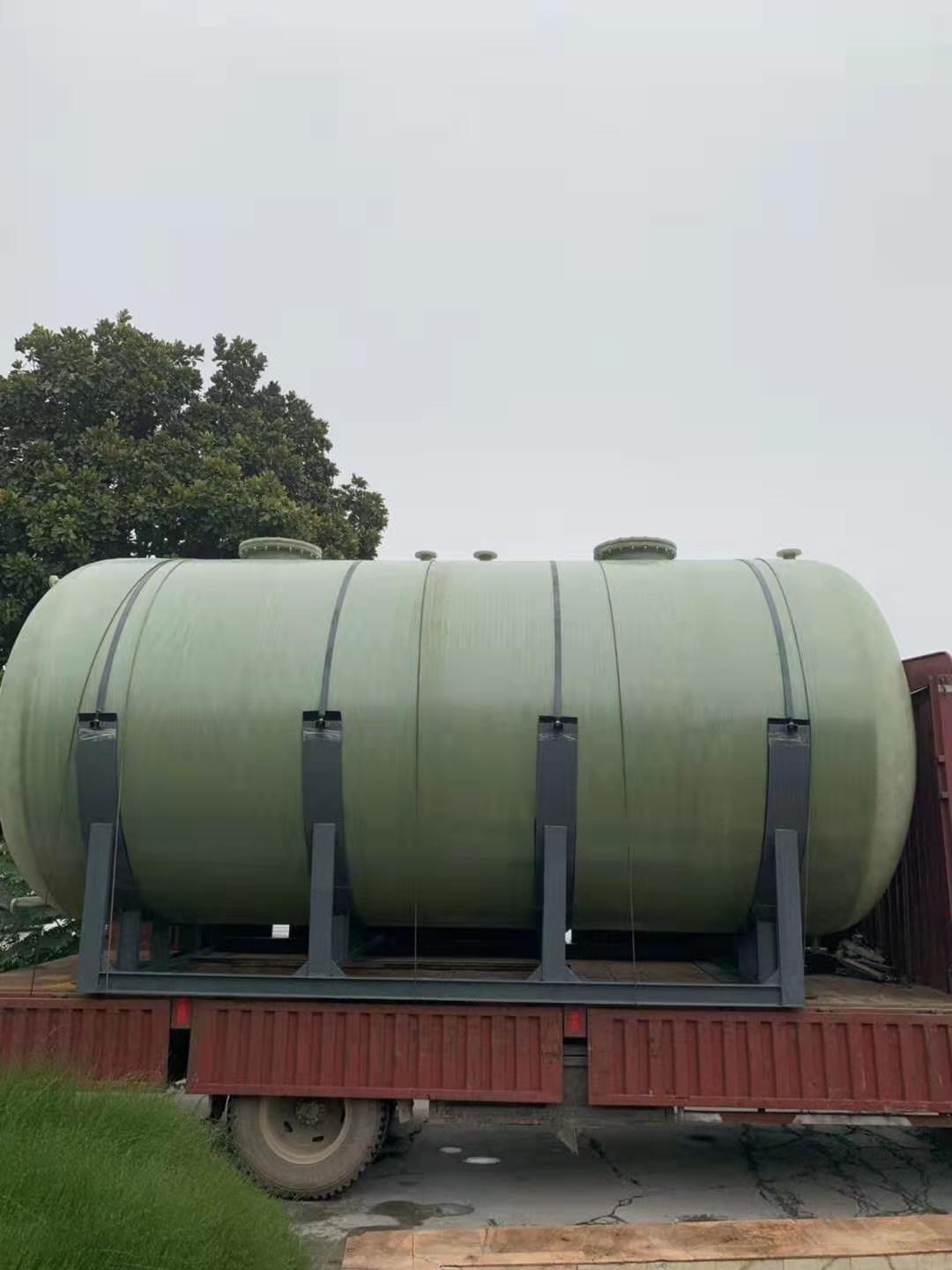 專業(yè)玻璃鋼儲罐生產廠家-豐富經驗-品質有保證